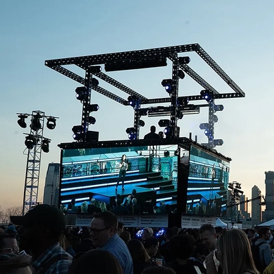 High Refresh 3840Hz Rental LED Display Energy Saving Slim Aluminum Cabinet Rental LED Screen for Parade Advertisement Events